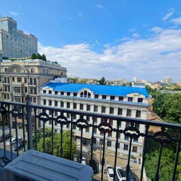 Велика Арнаутська вул., 39