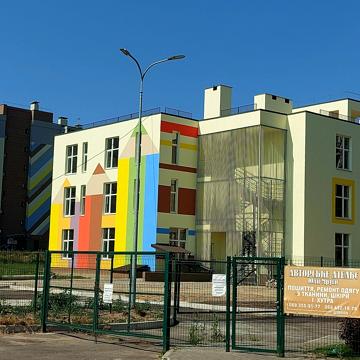 Стеценка вул., 75