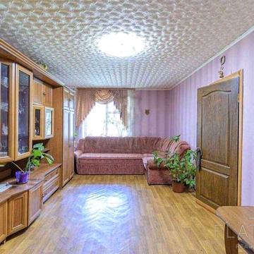 Вʼячеслава Чорновола вул., 33/30