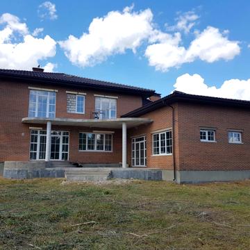 Садова, 33В