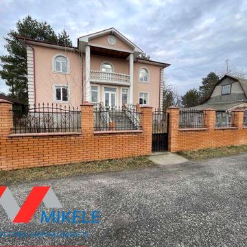 Без%, будинок 251 м2, 11 сот., смт. Козин, СТ Берег