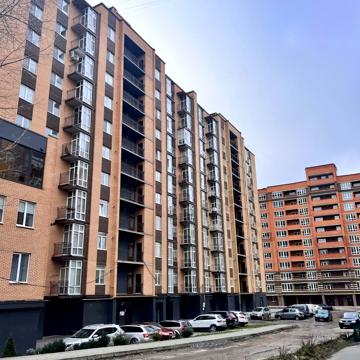 Старокостянтинівське шосе, 20/4