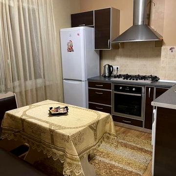 Сдам 1-к квартиру  6500 від власника