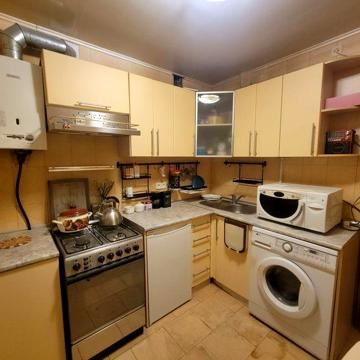 Продам 3х квартиру м.Бот.Сад ул.Шекспира,12