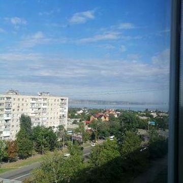 Продаётся 2комнатная Универсам