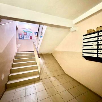 Продаж 3к Квартира Набережна Перемоги вулиця