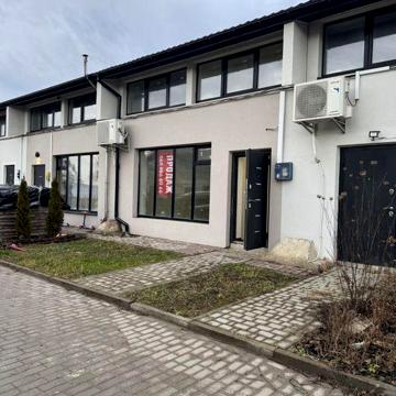 Продаж котеджу з ремонтом Ременів