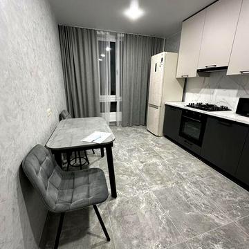 Сдам до Лета 1ком.квартиру в Монолите; первая сдача