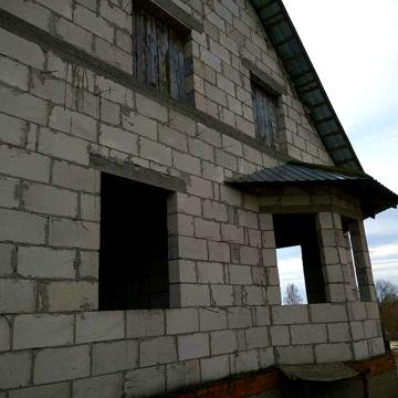 Великий будинок.
