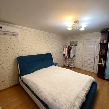 Продаж 2к Квартира вул. Миру
