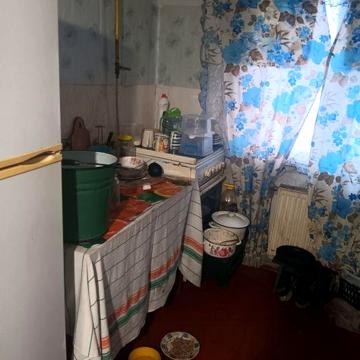 Здаю півбудинку на довгій термін газ свет пічне опаленя  в центрі села
