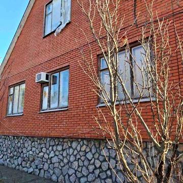 Будинок в Жихарі з гарним місцерозташуванням