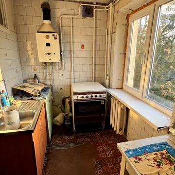 Продаж 2к Квартира Магдалинівська вулиця