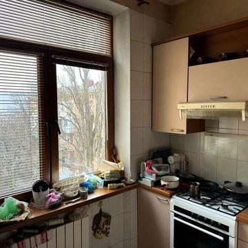 3К 82.1м2 вул. Івана Світличного 2