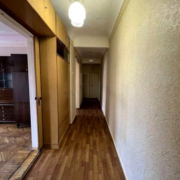 Продаж 3к Квартира Єфремова Сергія вулиця