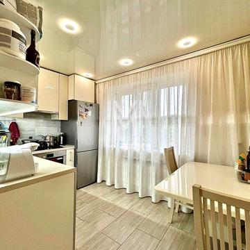 Продажа 3к квартира Олімпійська вулиця