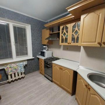 Продам 2 х кімнатну квартиру в центрі міста Борисполя