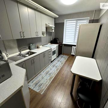 Продаж 3к Квартира просп. Центральний