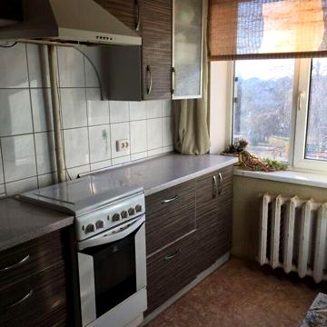 Продаж 3к Квартира Полонської-Василенко вулиця