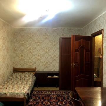Вартових Неба вул. (Тобольська), 50