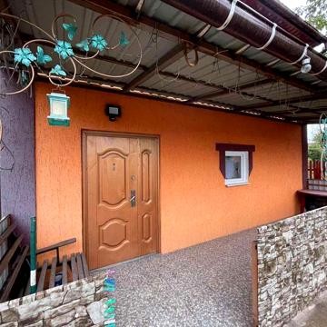 Будинок новий в Ромнах Петропавлівська