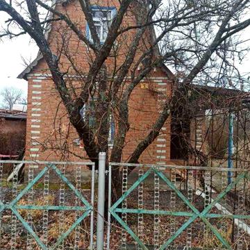 Продам дачний будинок