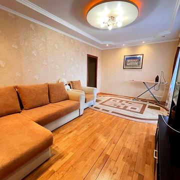 Продаж 2к Квартира Зарічанська вулиця