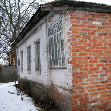 Продається газифікований будинок садибного типу 87 м₂   (сад і огород)