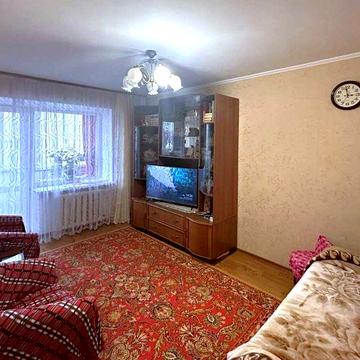 2 окремі кімнати в цегляному будинку. Світла, тепла, не кутова!