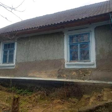 Продам будинок с.жолобки