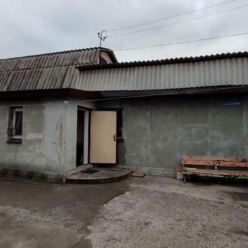Будинок з ремонтом і документами