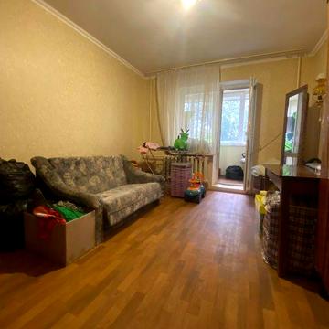 Продаж 3-к квартири  Райдужна , Воскресенка, Райдужний
