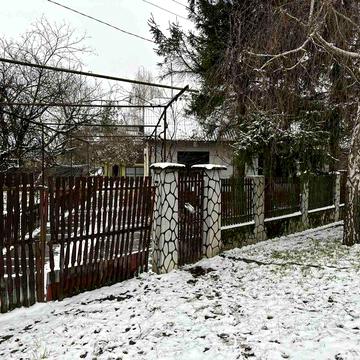 Продам або Здам дім в сюрте