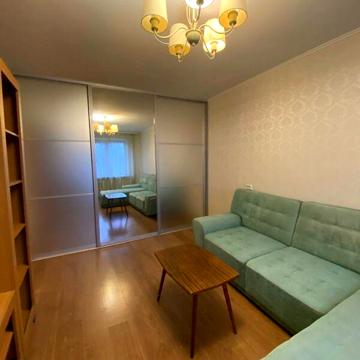 Продаж 3к Квартира вул. Паркова