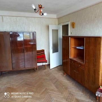 Продається 1 к квартира  Русанівка вул.. Ентузіастів, 29/2.