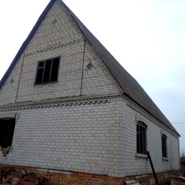 Продам будинок з землею та на матеріал