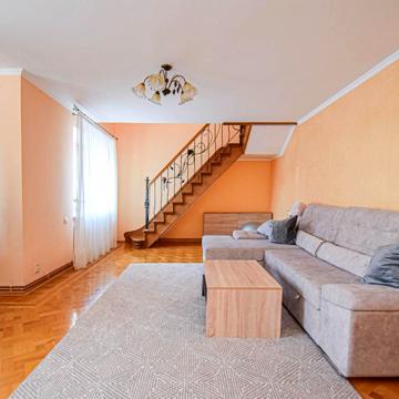Вербицького вул., 27