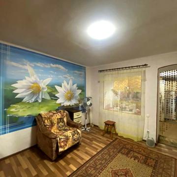 Дмитра Іванова вул., 38