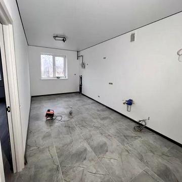 Продаж 1к квартири 43 кв. м на вул. Стадникової Софії