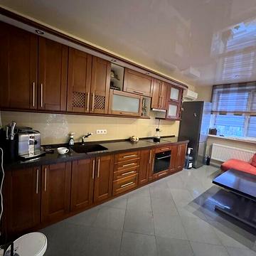 Продаж 2к Квартира вул. Клочківська