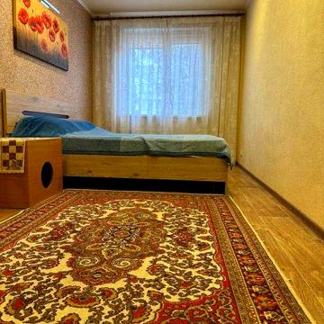 Здається в оренду 2-кімнатна квартира в районі Левка Лукʼяненка