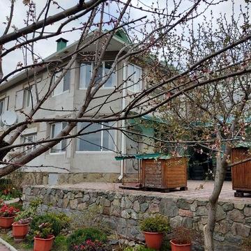 Продам ДомЯмбургСтарые Кодаки Новоалександровка Сажевка2эт Басейн Баня
