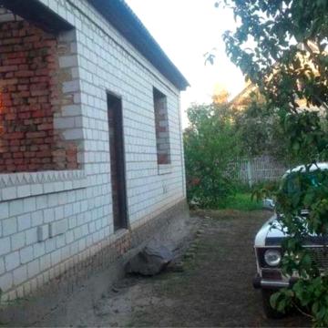Будинок (недобудований)