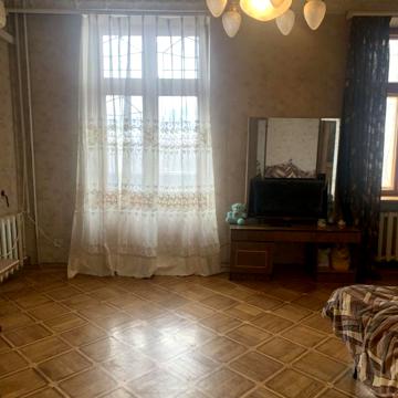 Карантинна вул., 12