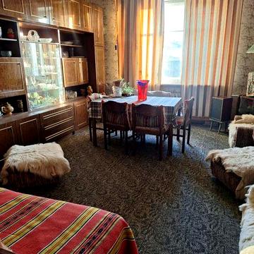Продам 4 ком кв-ру,Центр,5 мин.от Стекляшки,улица Каразина