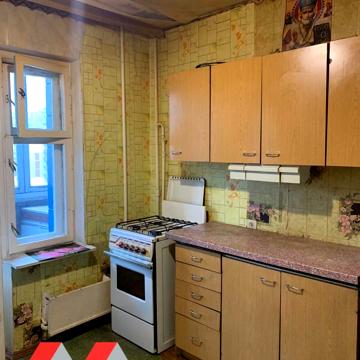 Володимира Висоцького бульв., 6