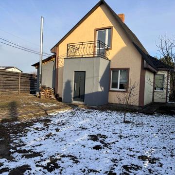 Продам будинок 2 поверхи