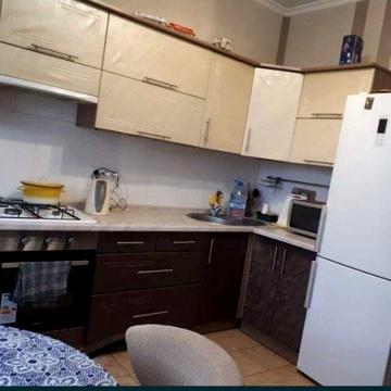 2 кімнатна квартира з ремонтом і меблями. Продаж