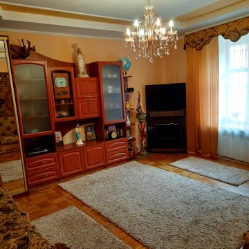 Вірменська вул., 3