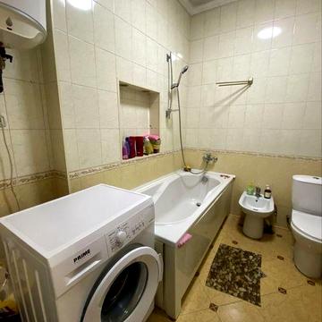 Продам 2х кім квартиру